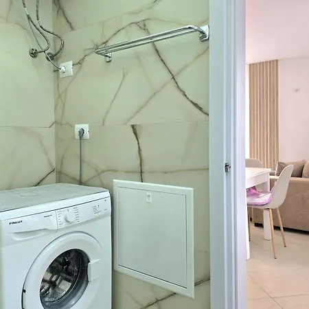 Lejlighed Qerret Happy 096 Golem (Tirana)